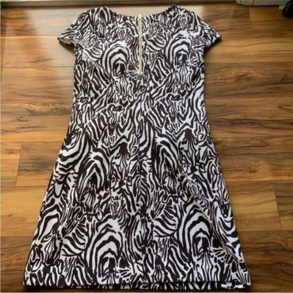 Lilly Pulitzer Layton  dress Zebra Print brown and cream  shift Dress M - Picture 1 of 14